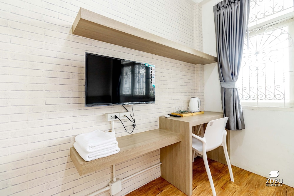 Superior Double Room With Window photo 2