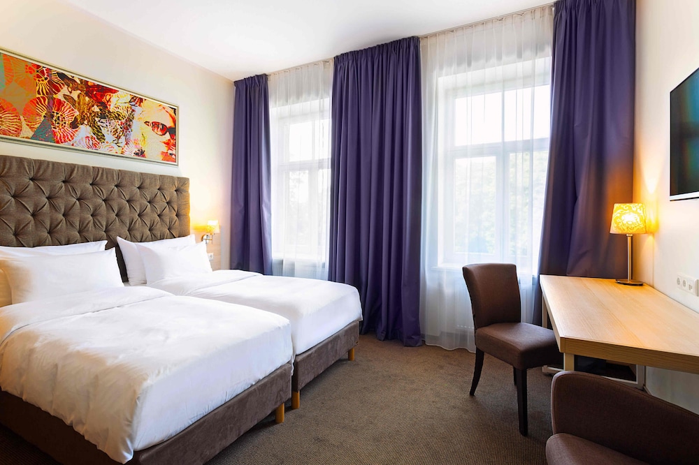 Standard Room photo 3