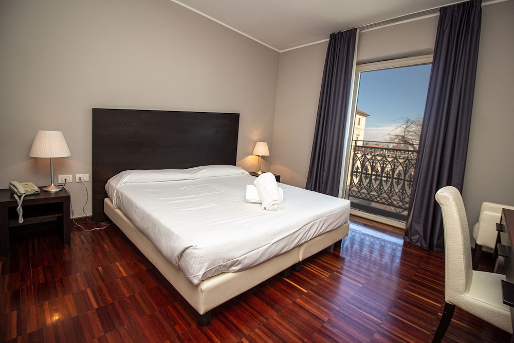 Executive Double or Twin Room photo 3