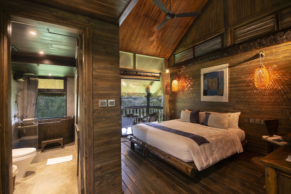 Mountain View Bungalow photo 1