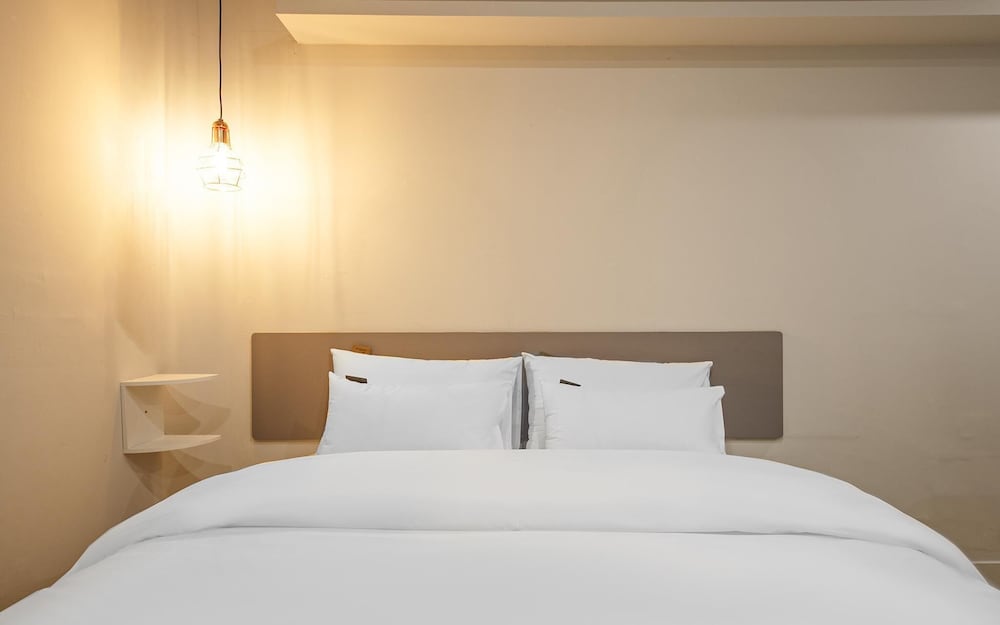 Room (Premium - 1 PC for top-of-the-line ga) - Photo 3