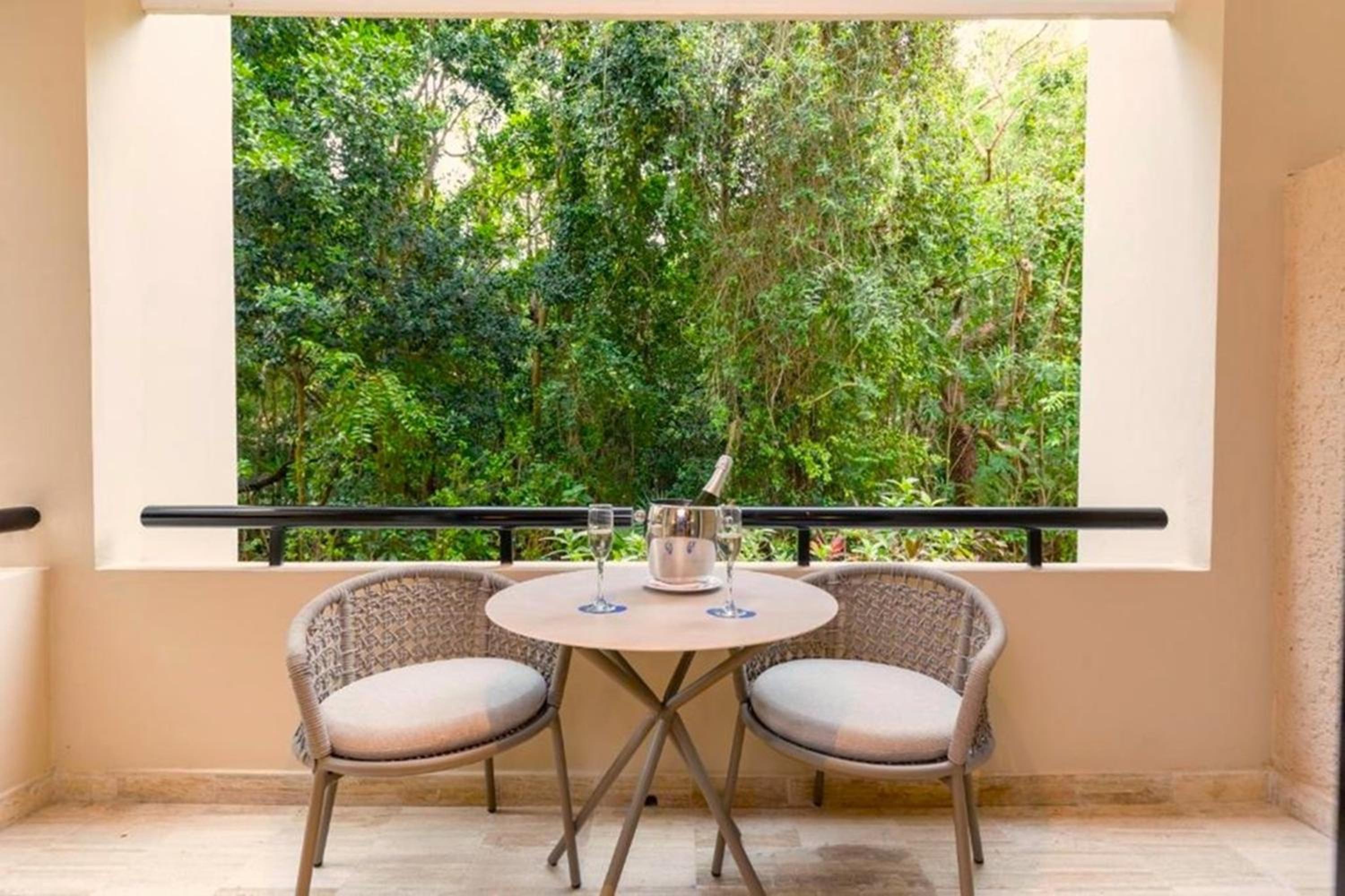 Junior Suite Garden View - Photo 3