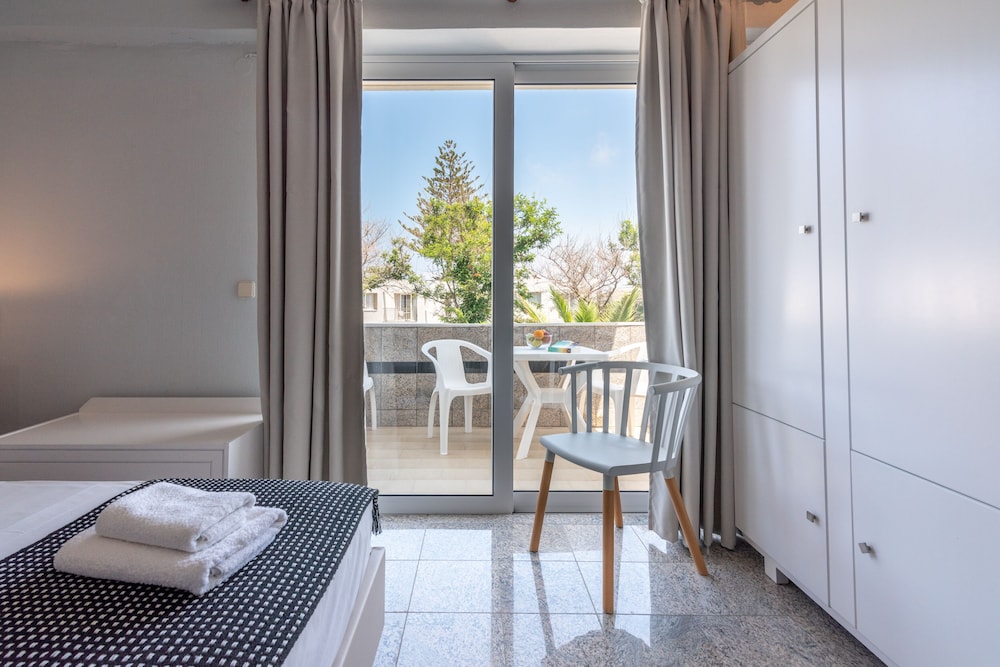 Standard Double Or Twin Room, Garden View photo 2
