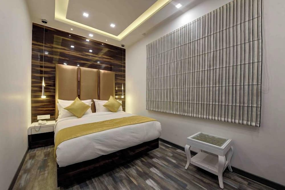 Premium Double Room Single Use