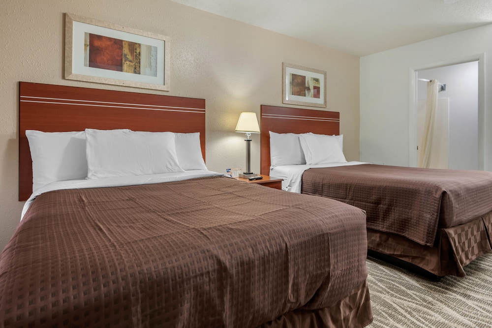 Double Room, Ensuite (2 Full Xl + Kitchenette) photo 2