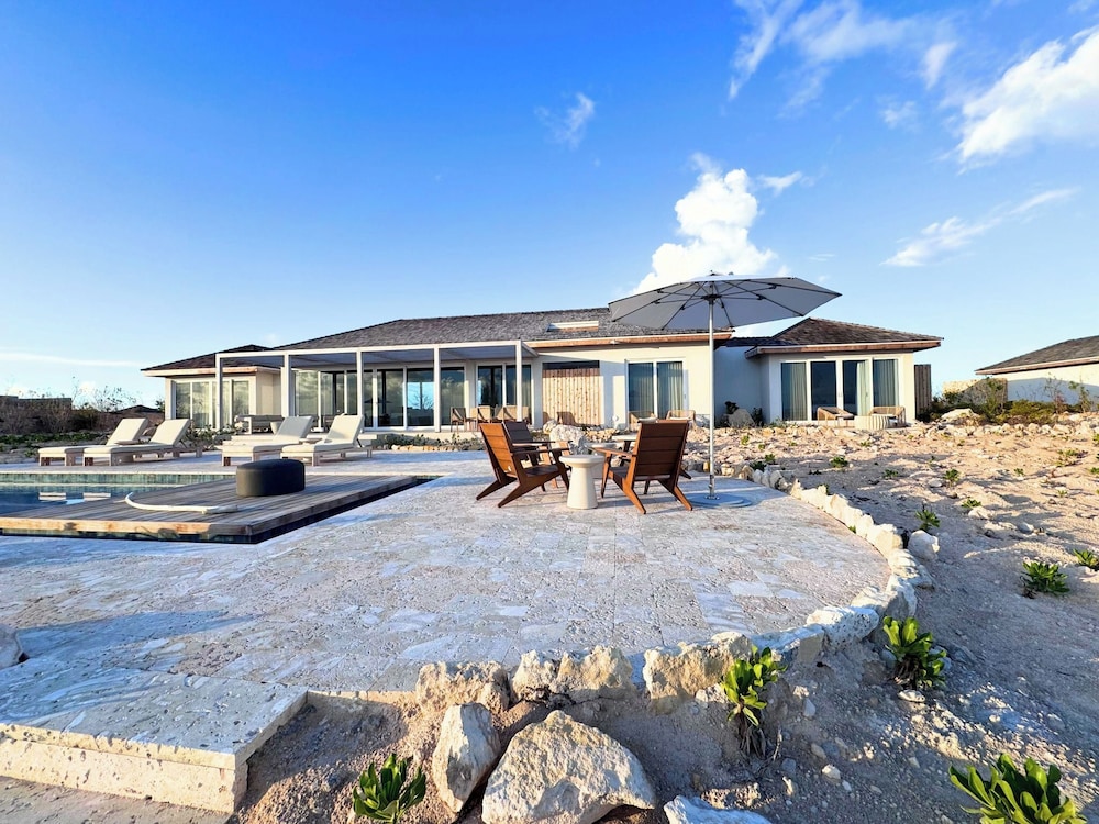 Two Bedroom Caicos Bank Estate
