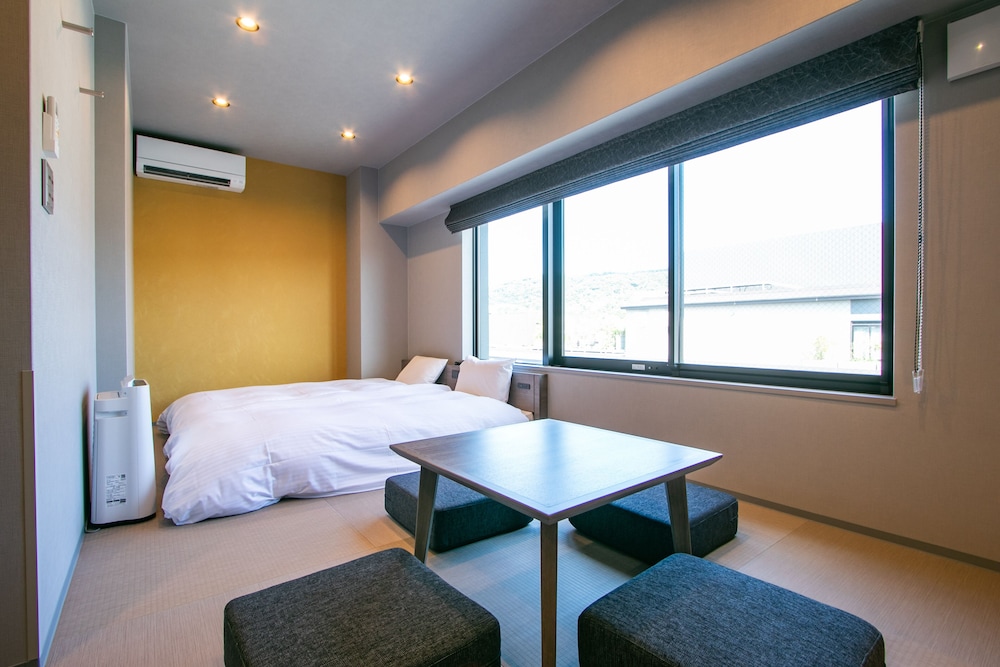Moderate with 4beds(with Tatami Room), Non Smoking photo 2
