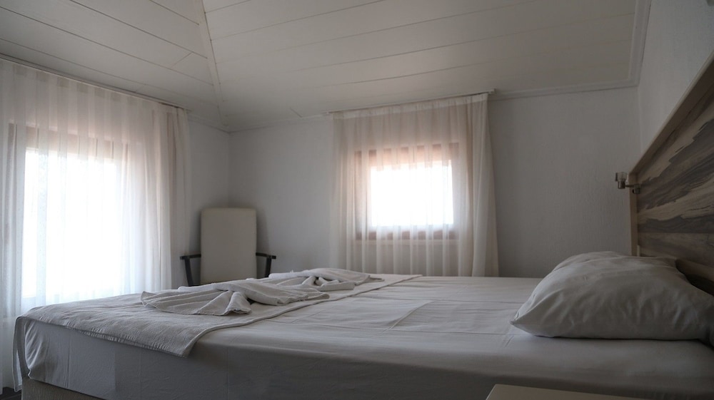 Double or Twin Room (Attic) photo 3