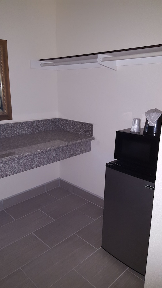 Room, 1 Bedroom photo 2