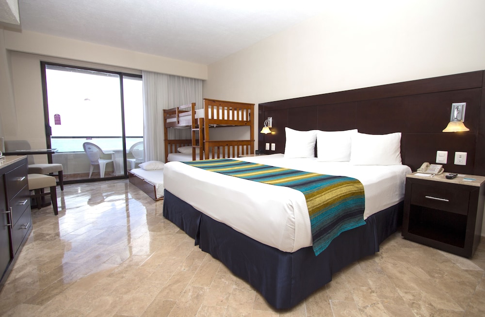 Family Suite Crown