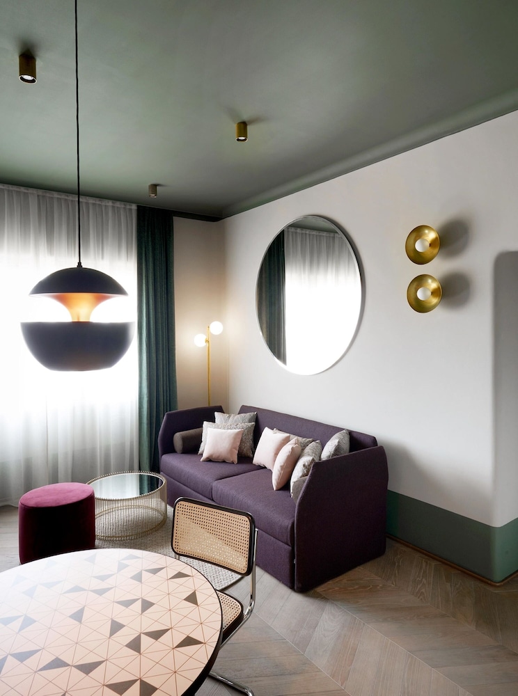 Luxury Suite, Garden View photo 2