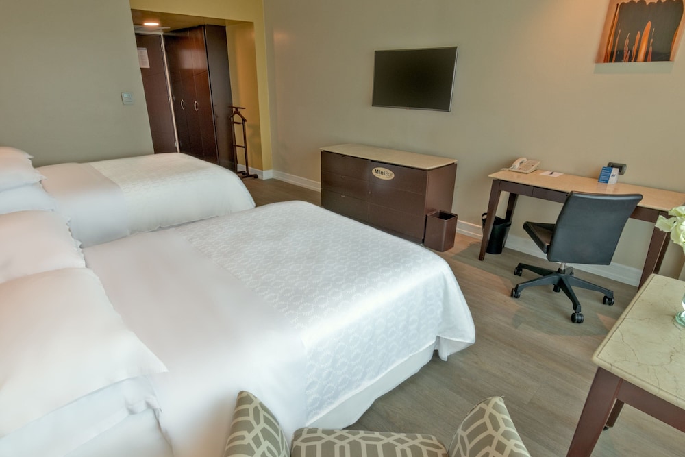 Classic Room, 2 Double Beds - Photo 6