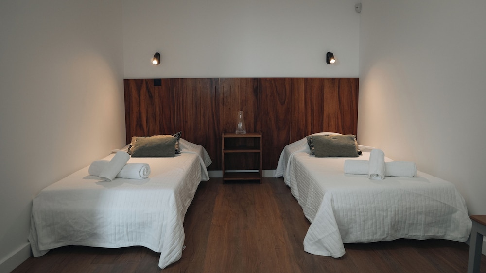 House, 2 Bedrooms