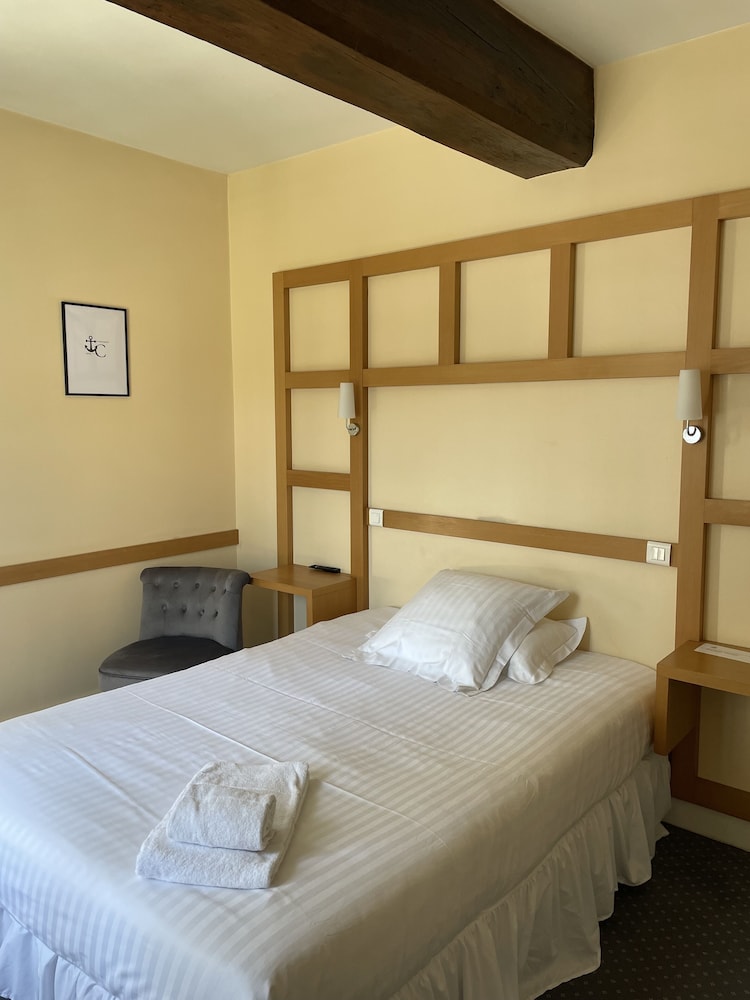 Comfort Room photo 1
