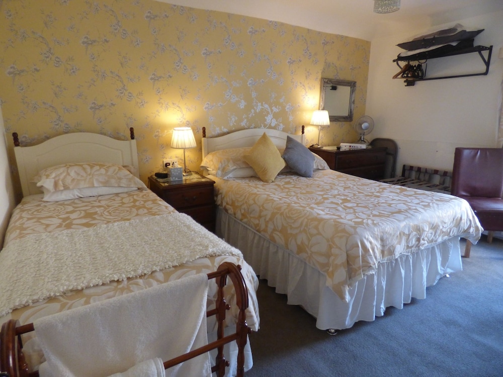 Triple Room, Ensuite (Room 4) photo 2