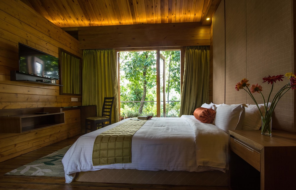 Wooden Cottage Room photo 3
