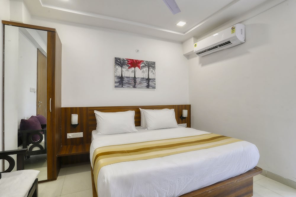 Premium Room - Photo 17