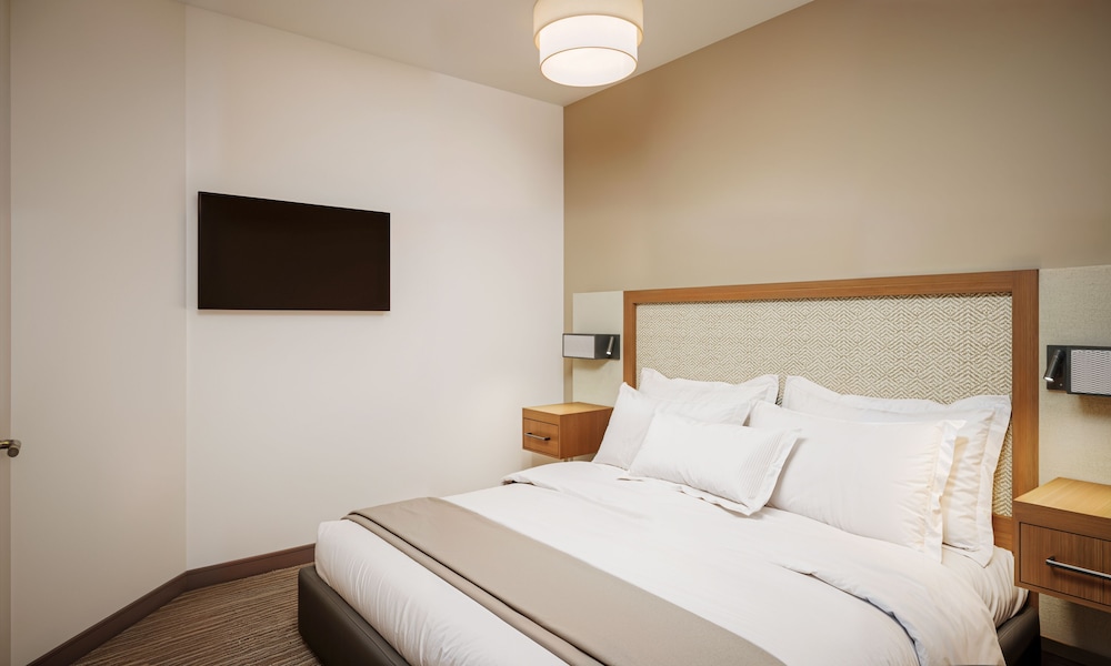 Comfort Suite, 1 King Bed with Sofa bed, Kitchenette