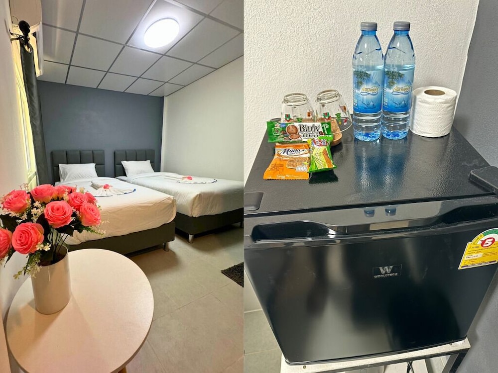 Basic Twin Room photo 3