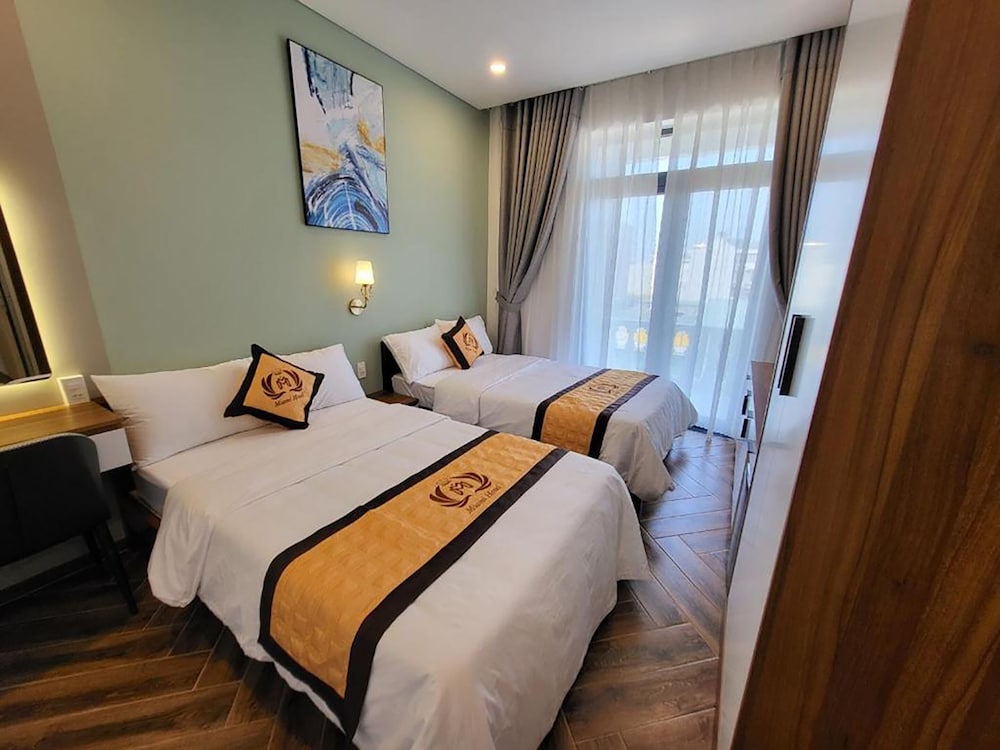 Deluxe Double or Twin Room, 2 Double Beds photo 1