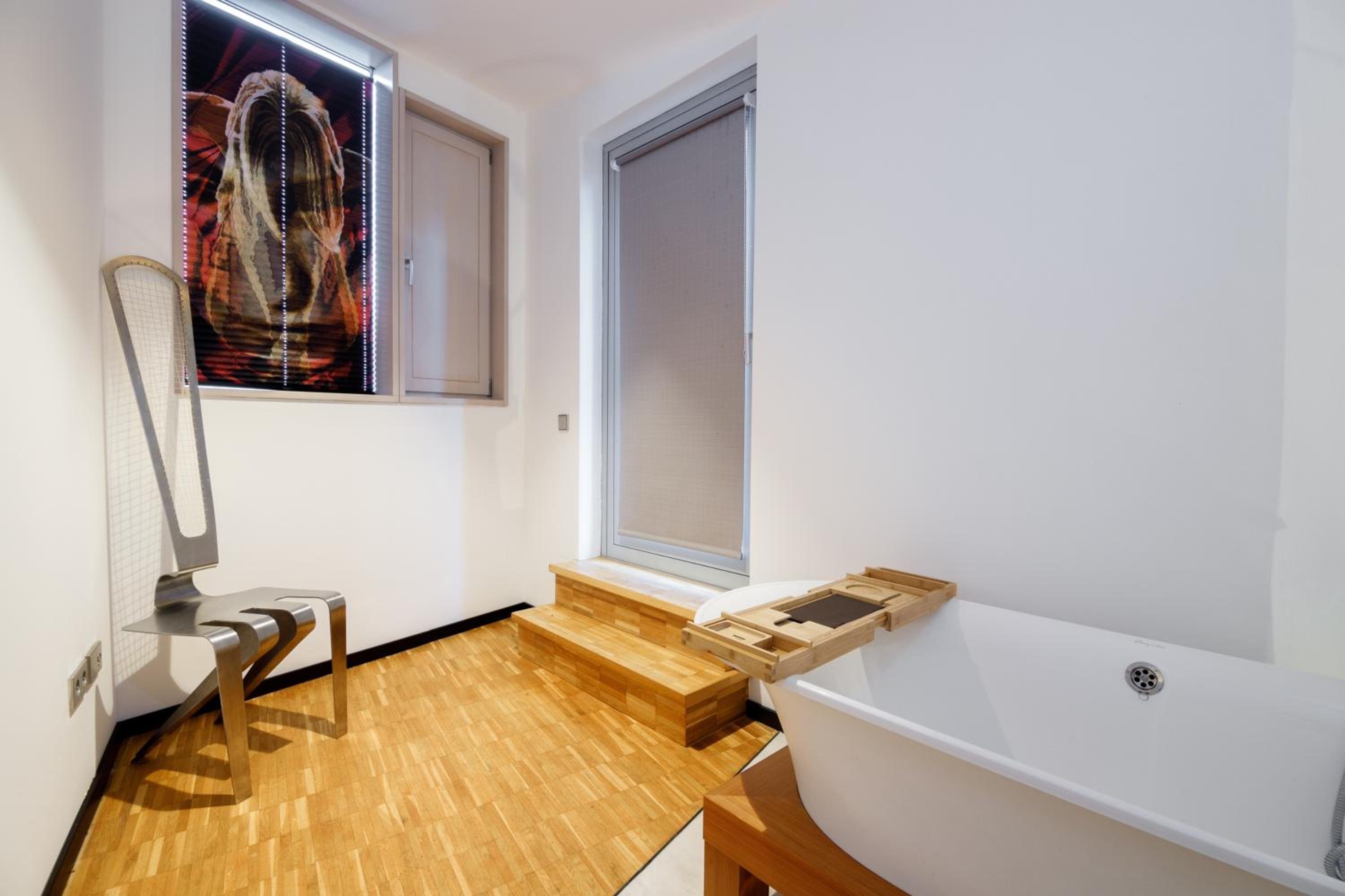 Apartment - Photo 2