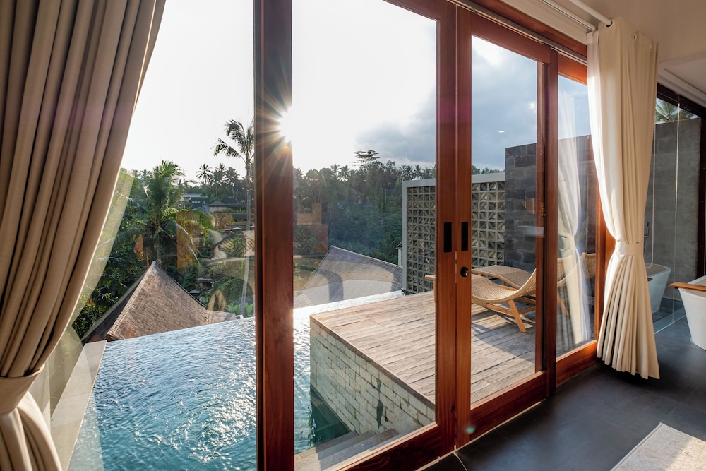 One Bedroom Private Pool Villa with Valley View - Photo 21