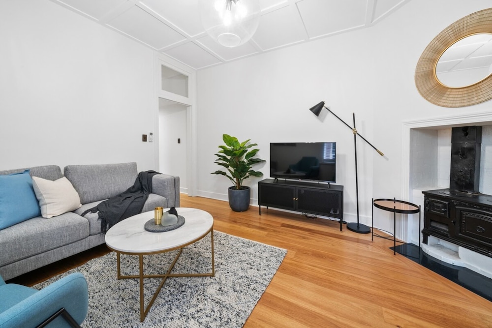 Apartment (2 Bedrooms)