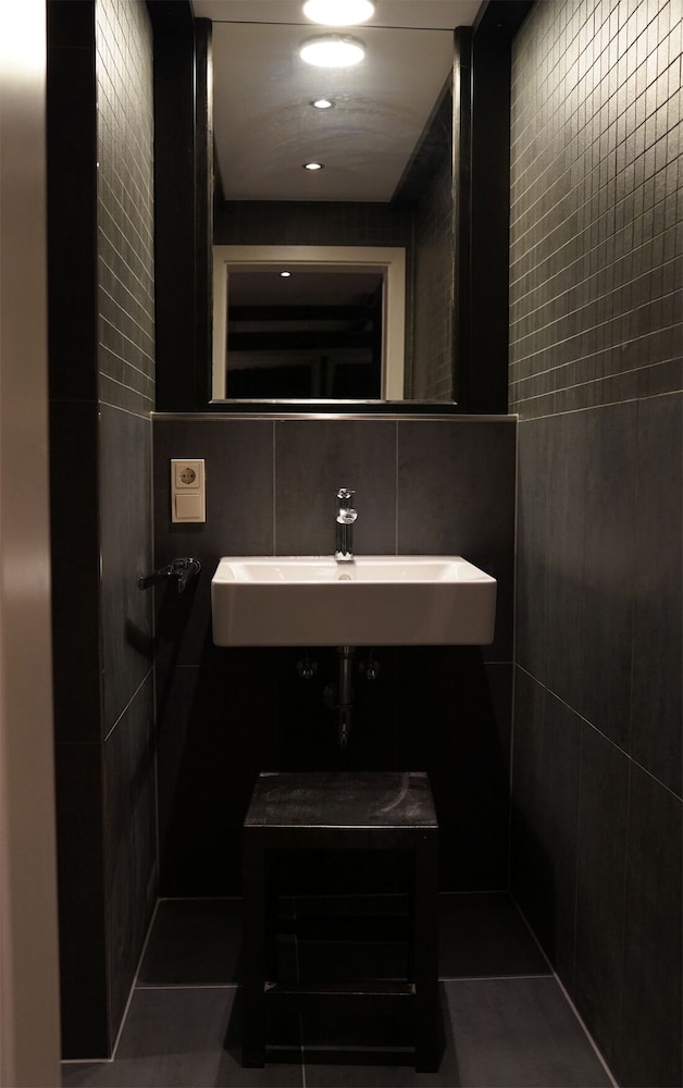 Superior Studio, Private Bathroom - Photo 8