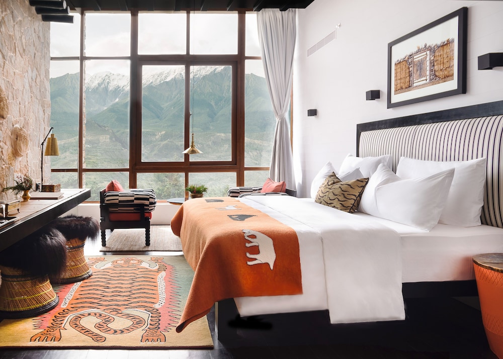 Top Floor Suite