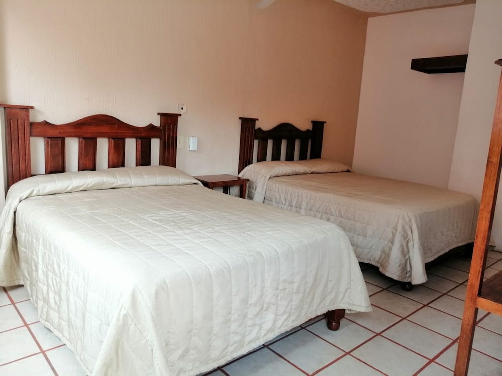Double Room, 2 Double Beds photo 2