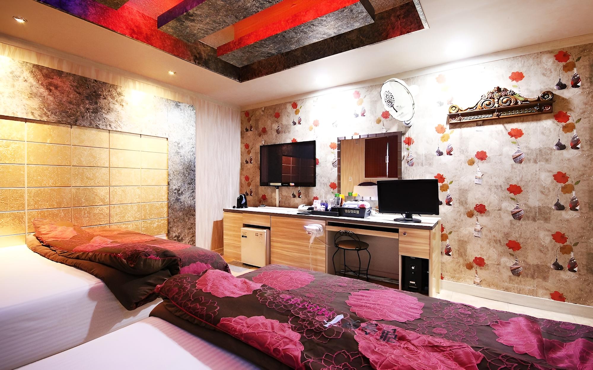 Room (Twin (PC/bathtub/100% disinfection/go) - Photo 8