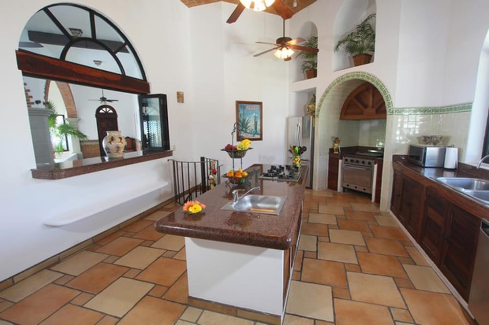 Villa, Multiple Beds (1086 - Villa Encantada) photo 3