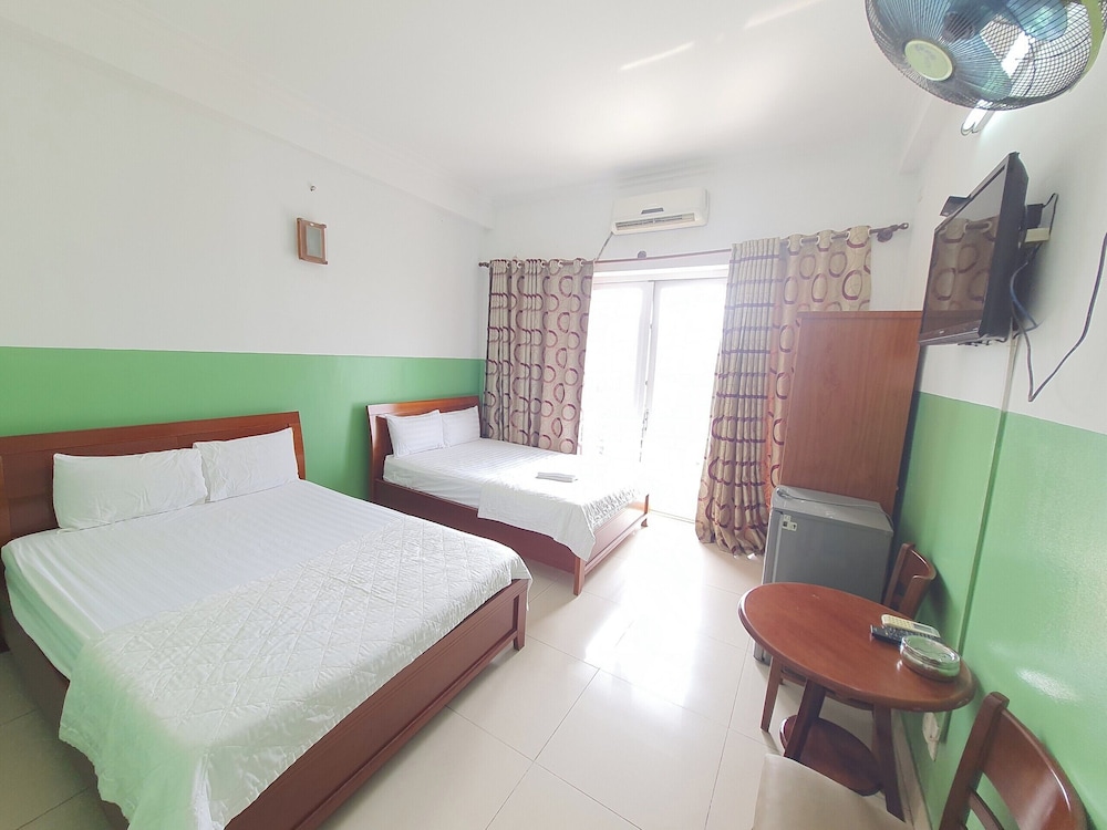 Family Quadruple Room, Balcony, City View
