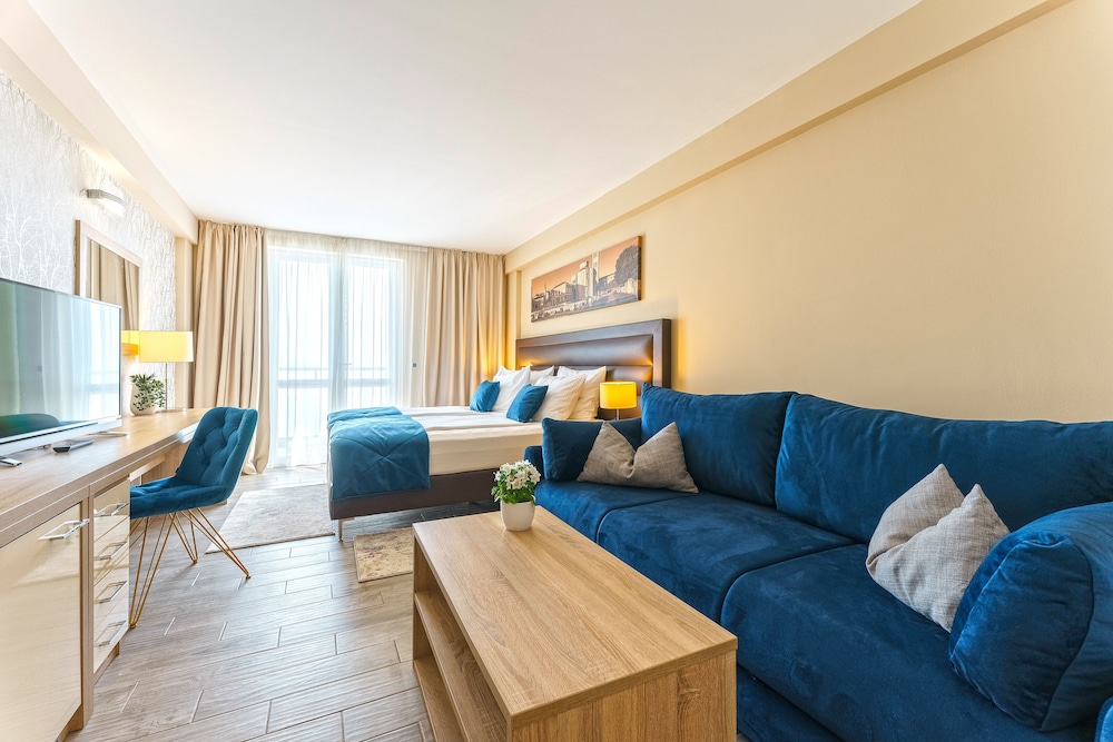 Family Room with Balcony - Sea Side photo 1