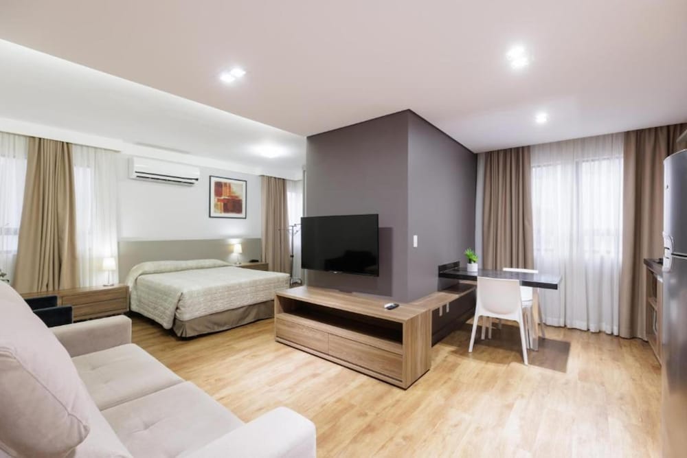 Deluxe Suite photo 1