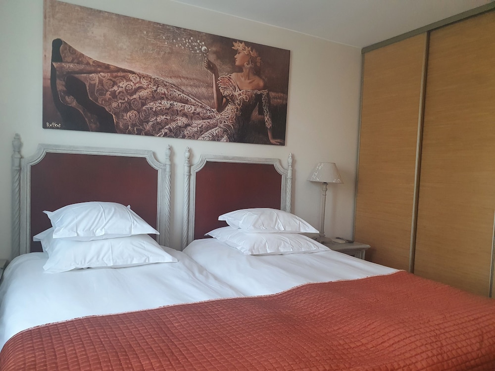 Traditional Twin Room photo 1