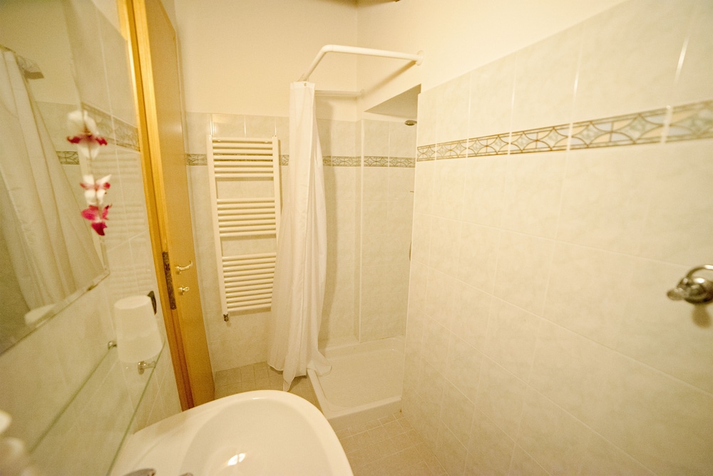 Comfort Quadruple Room photo 2