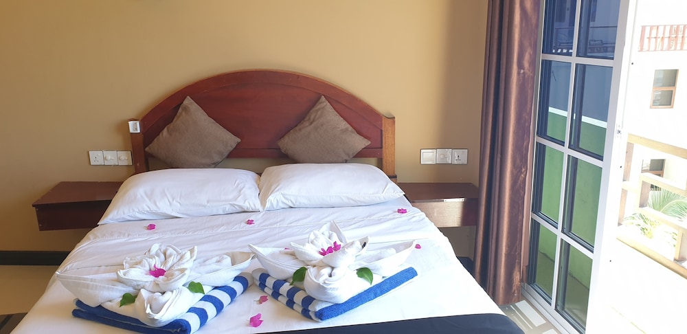 Superior Double Room, 1 Bedroom, Garden View