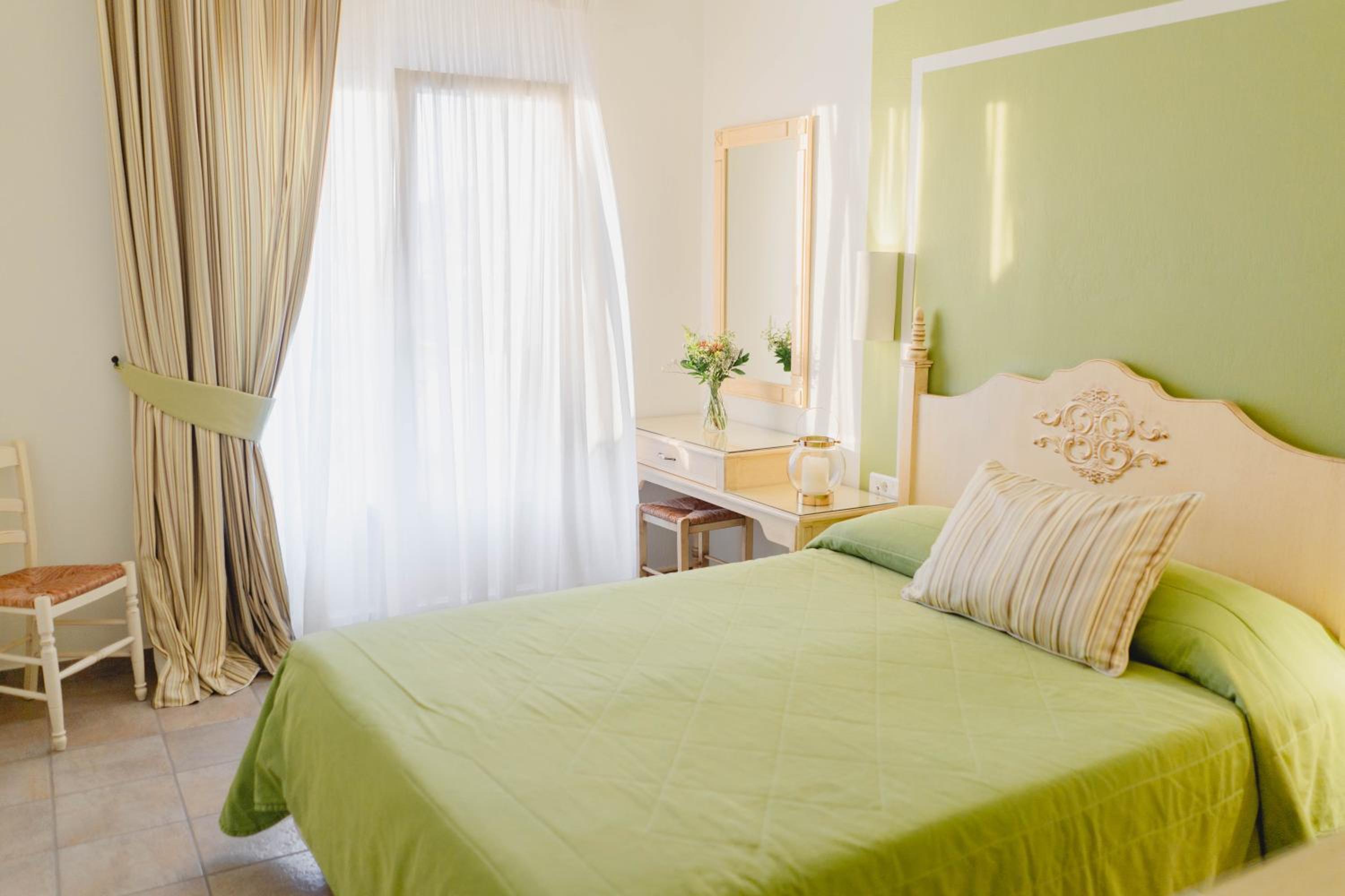 Double or Twin Room photo 1