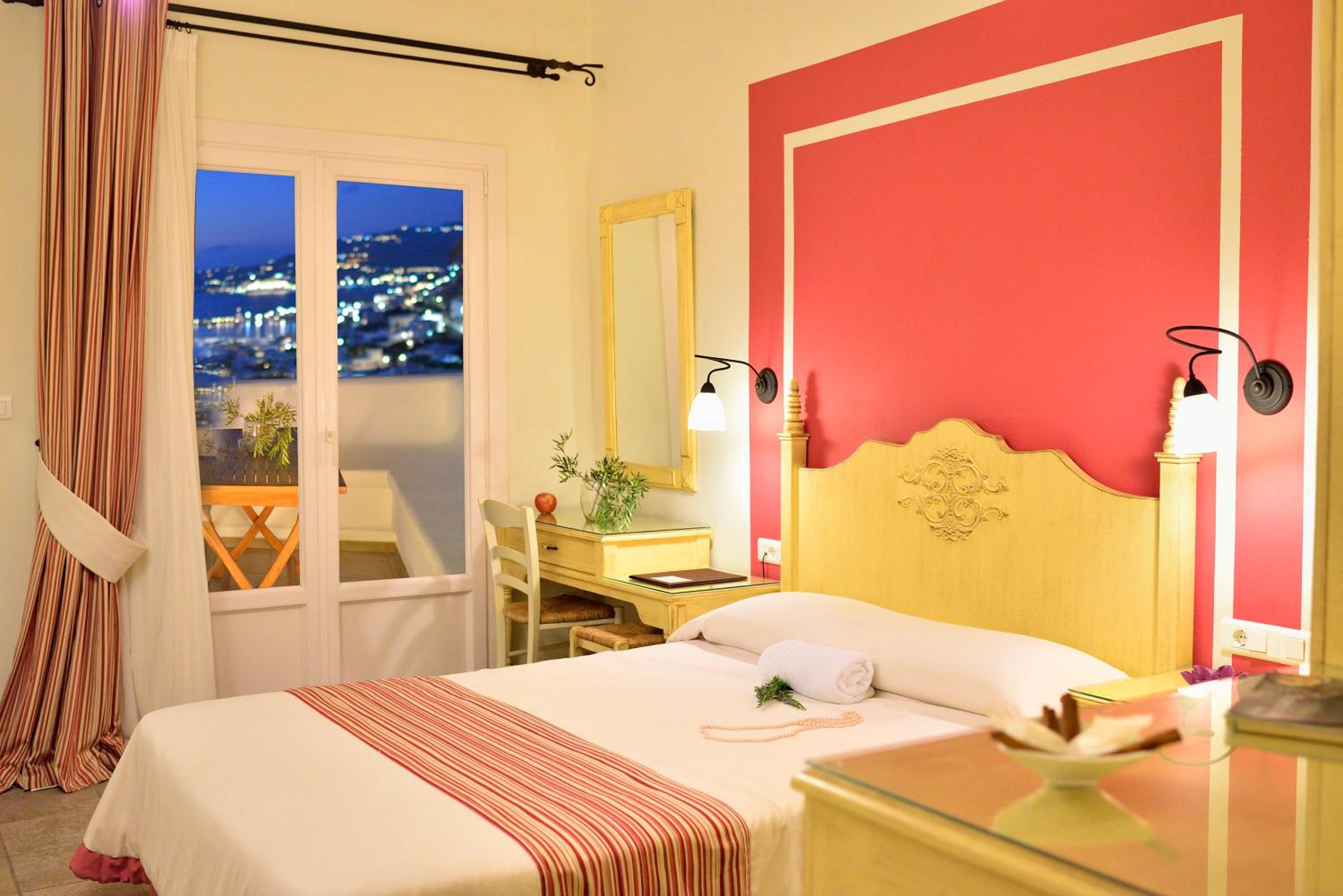 Double or Twin Room photo 3