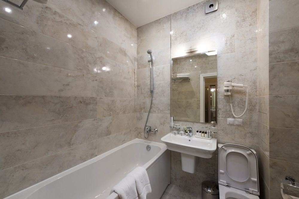 Superior Twin Room photo 3