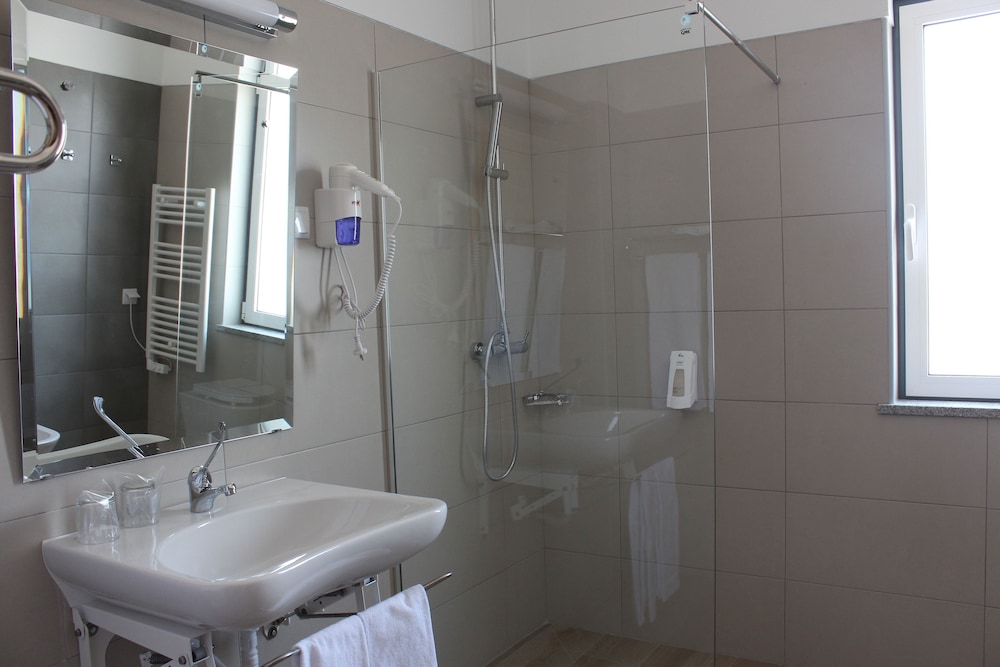 Superior Double or Twin Room, 1 Bedroom, Accessible, Annex Building thumbnail 5