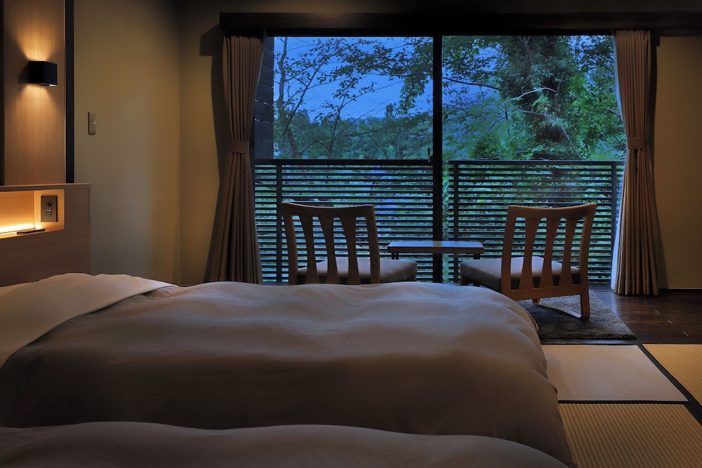 [Moderate] Japanese Modern Twin Room, 30 sqm, Shared Bathroom - Photo 5