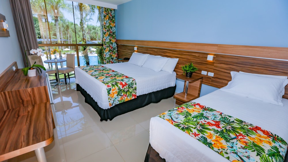 Deluxe Room, Pool View - Photo 1