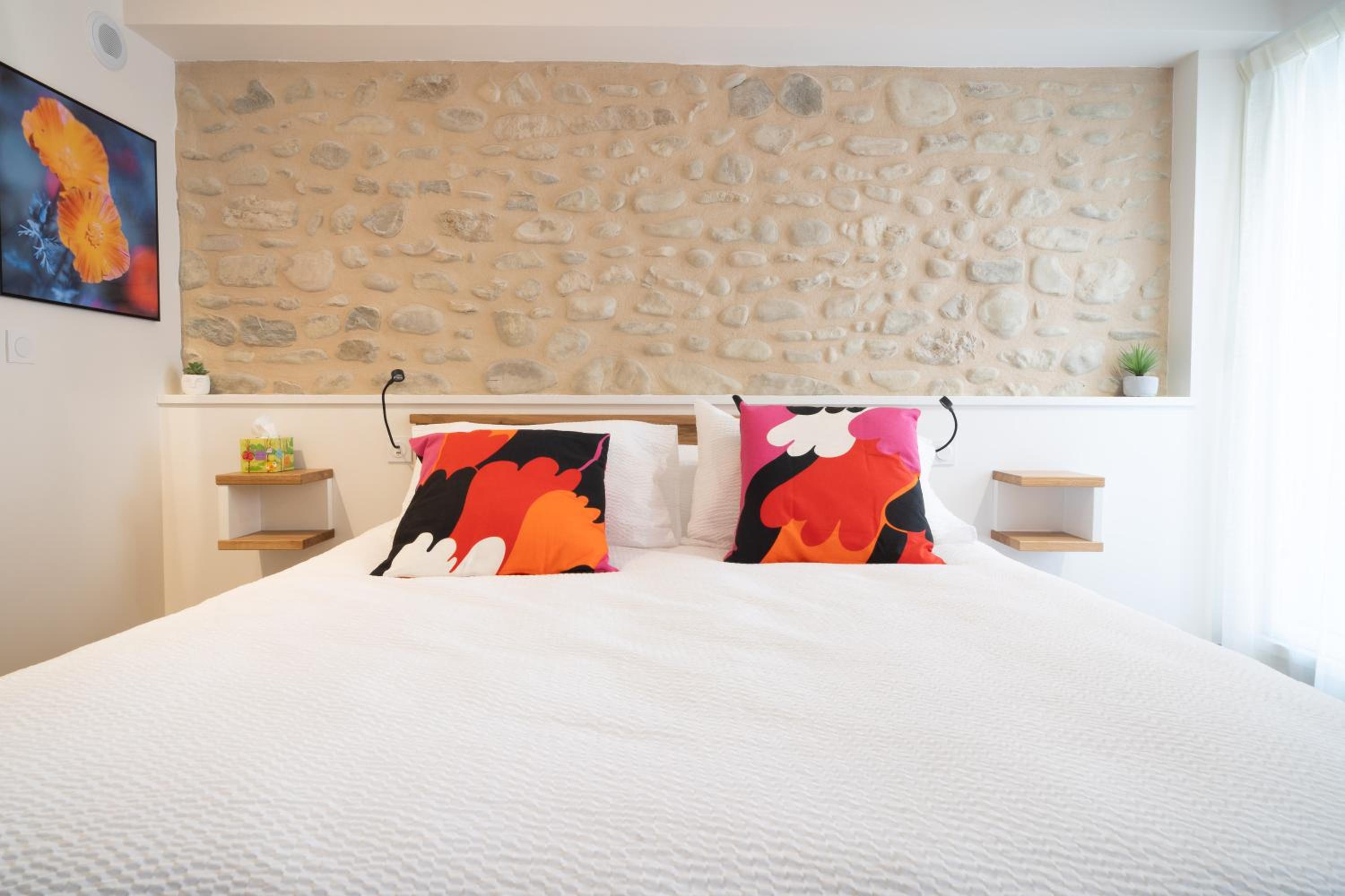 Deluxe Double Room with Balcony photo 1