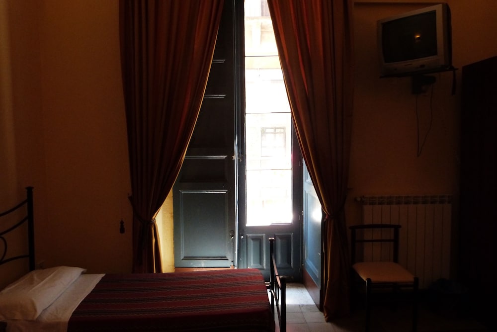 Triple Room - Photo 3