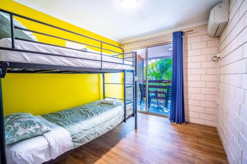Twin Room (2 Adults) photo 3