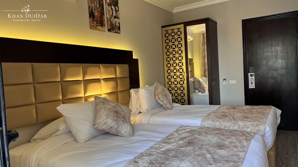 Superior Double or Twin Room, City View - Photo 3