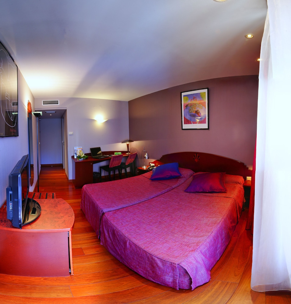 Superior Twin Room, Terrace - Photo 5