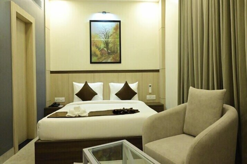 Executive Room - Photo 5